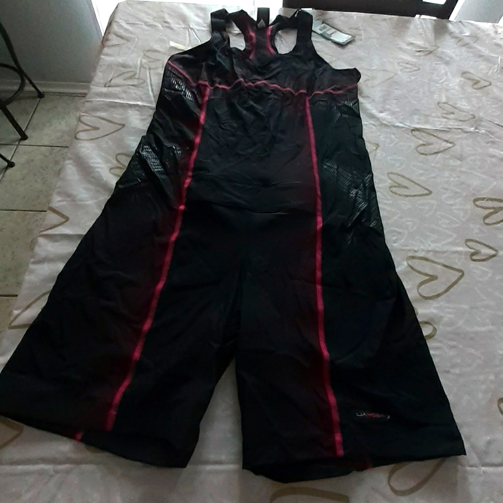 Yoga underarmour body suit
